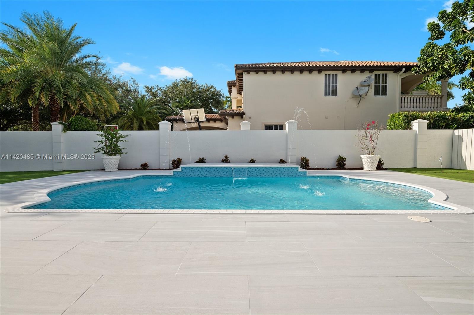 GRAVERAN ESTATES - Residential