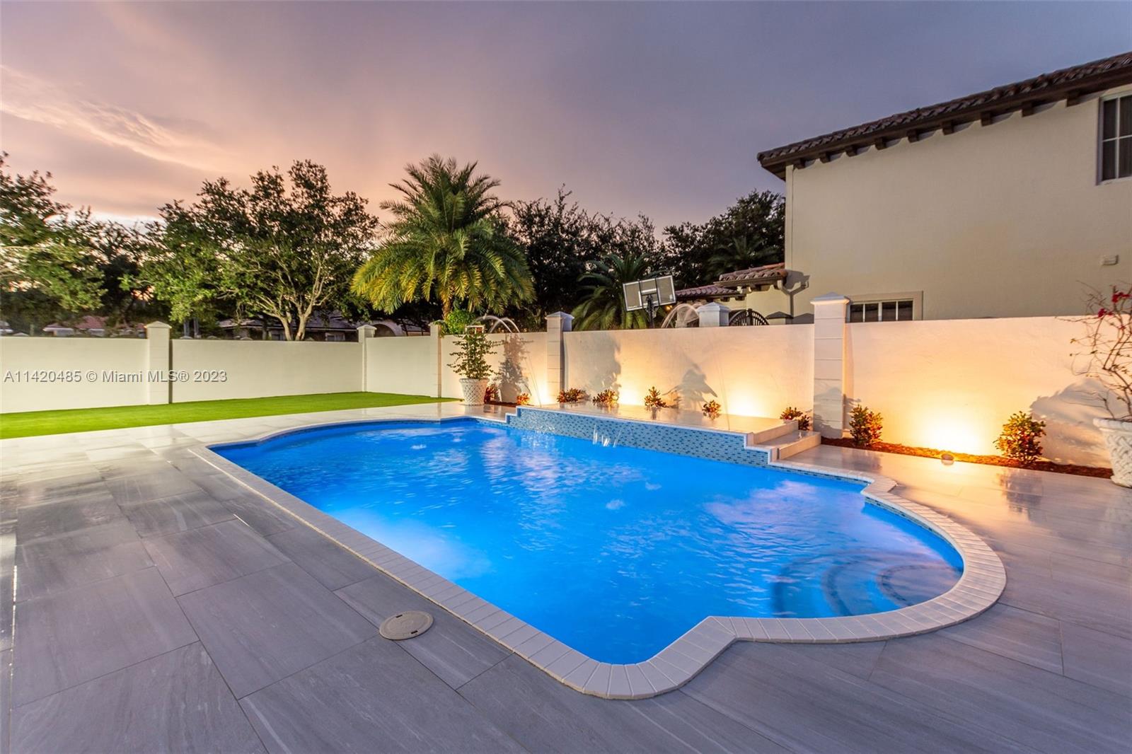 GRAVERAN ESTATES - Residential