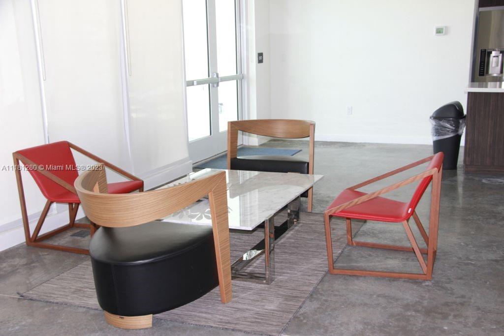 ONE FIFTY ONE @ BISCAYNE C - Residential