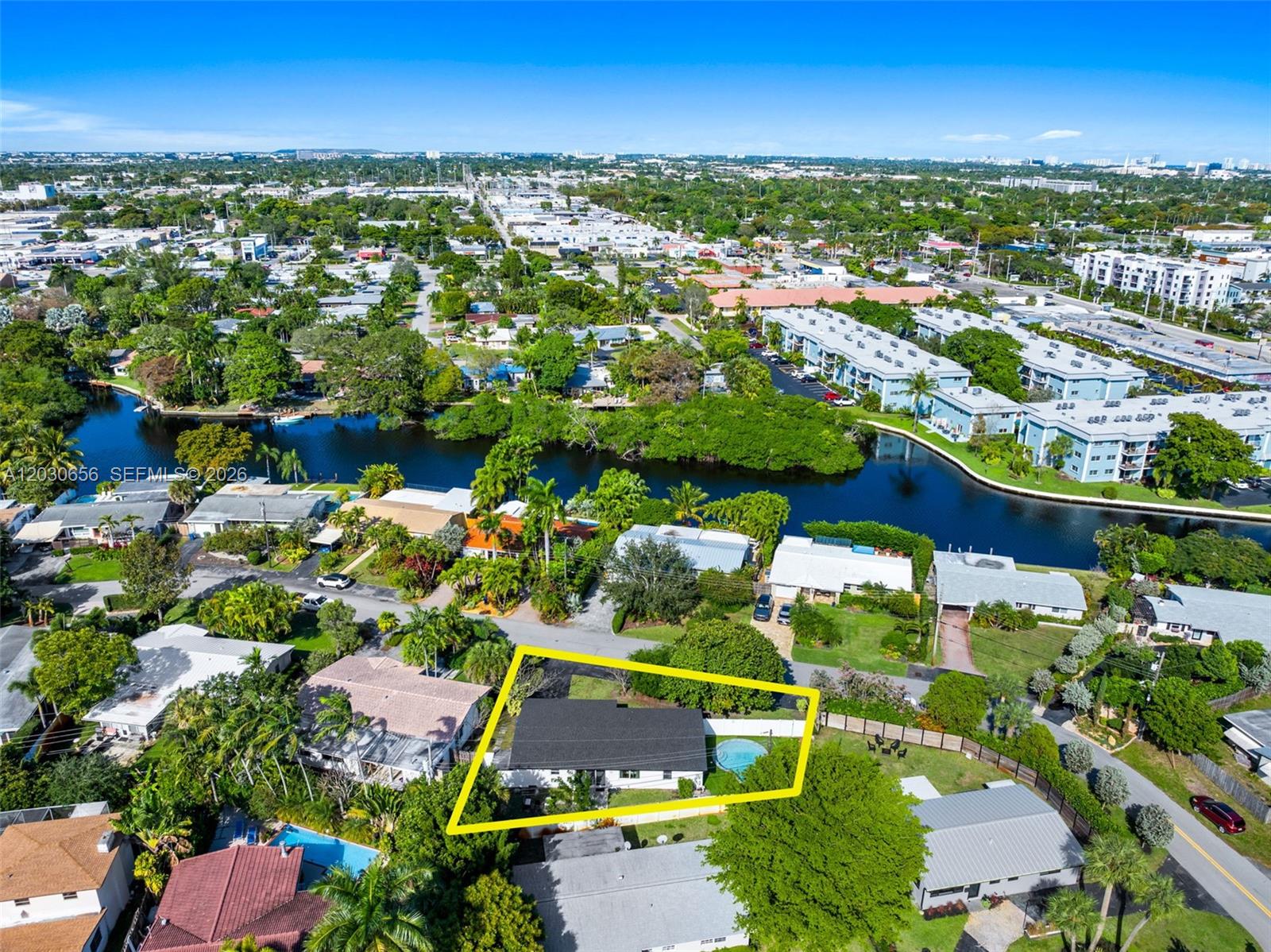 TROPICAL MANORS ADD - Residential Lease