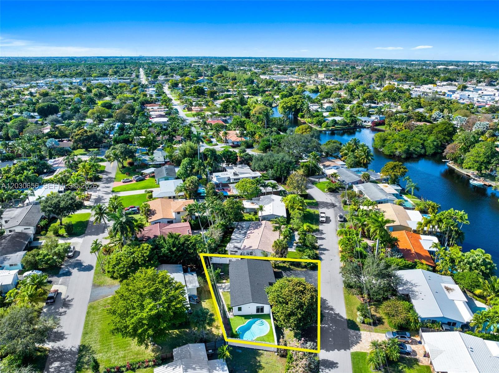 TROPICAL MANORS ADD - Residential Lease