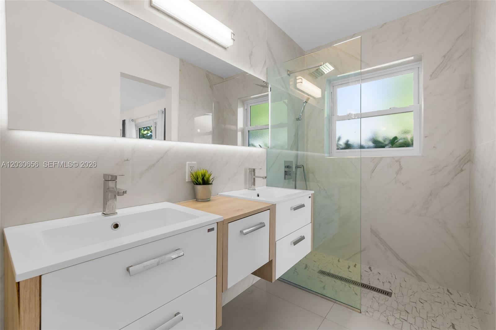 TROPICAL MANORS ADD - Residential Lease