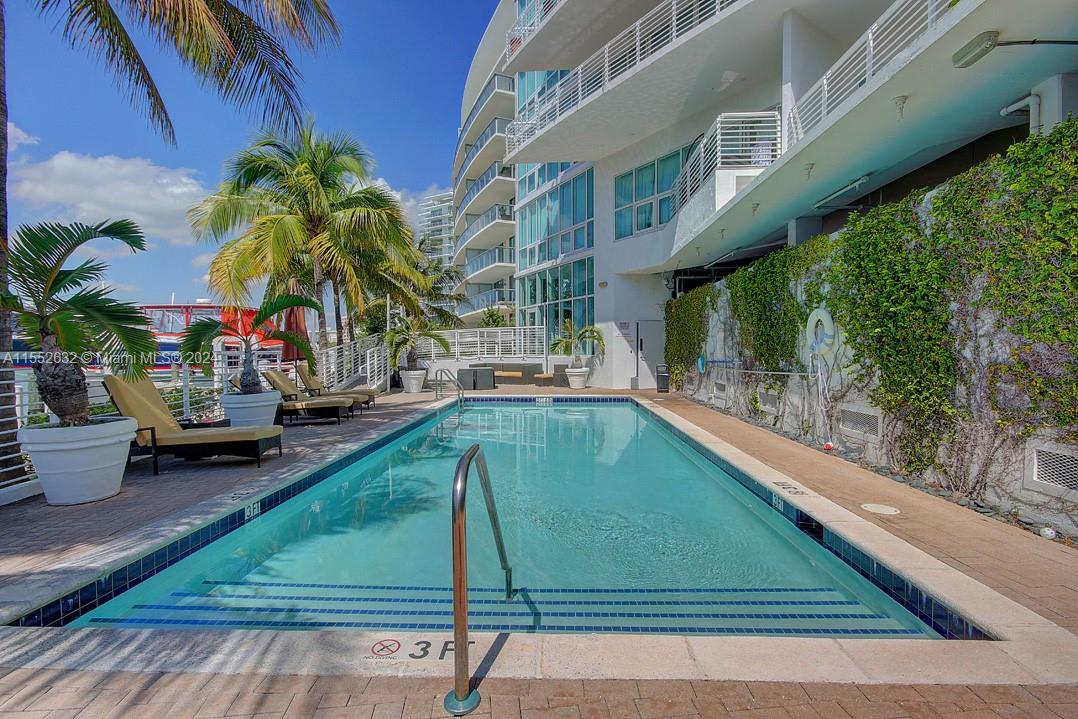 REGATTA AT INDIAN CREEK C - Residential