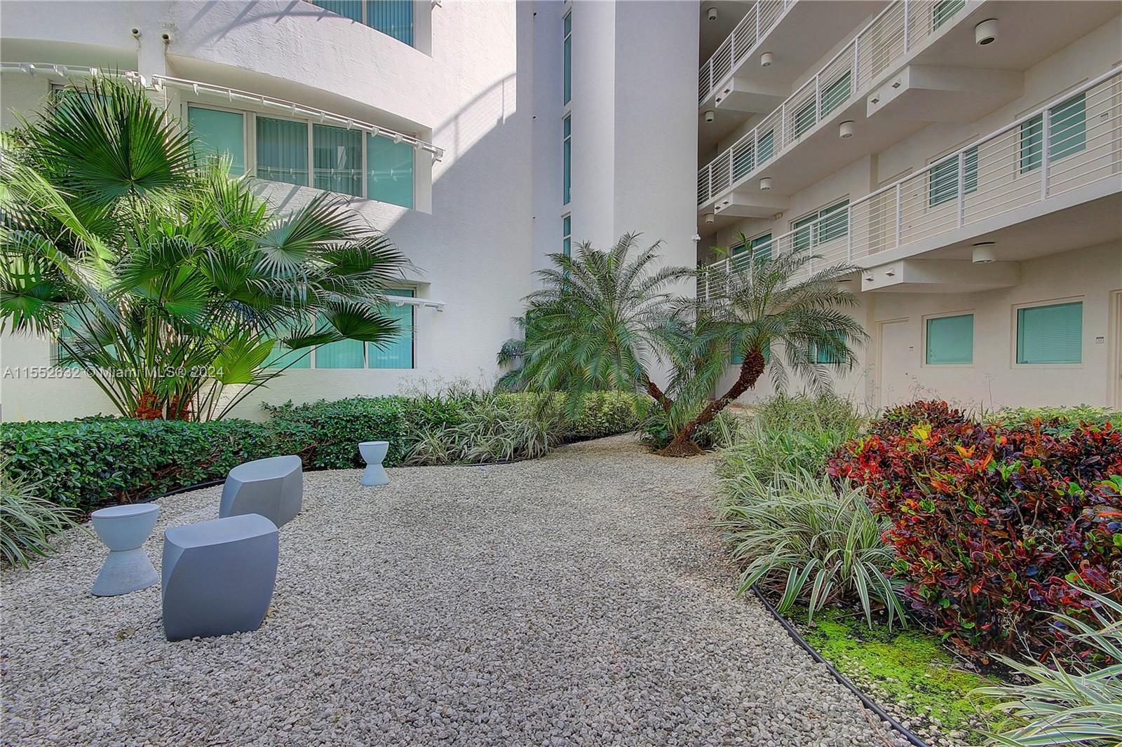 REGATTA AT INDIAN CREEK C - Residential