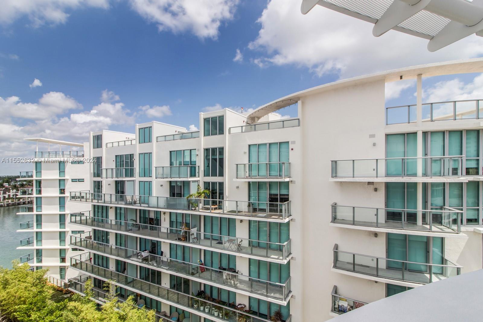 REGATTA AT INDIAN CREEK C - Residential