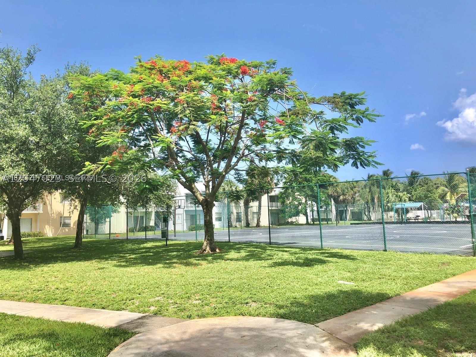 CLEAR LAKE PALMS CONDO - Residential