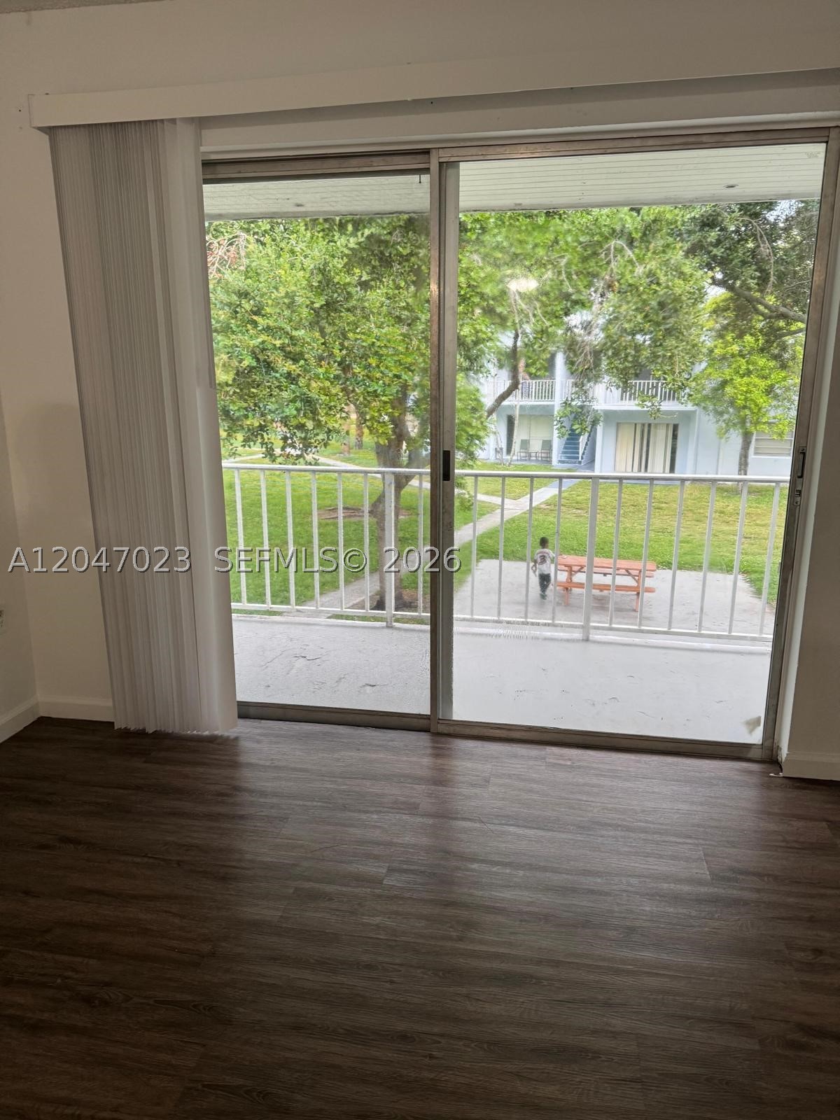 CLEAR LAKE PALMS CONDO - Residential