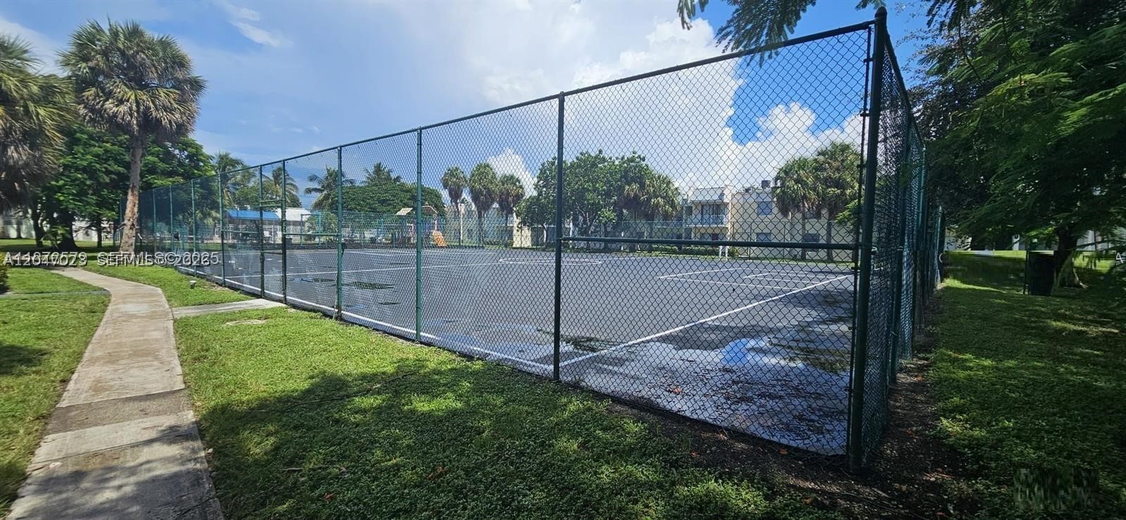 CLEAR LAKE PALMS CONDO - Residential