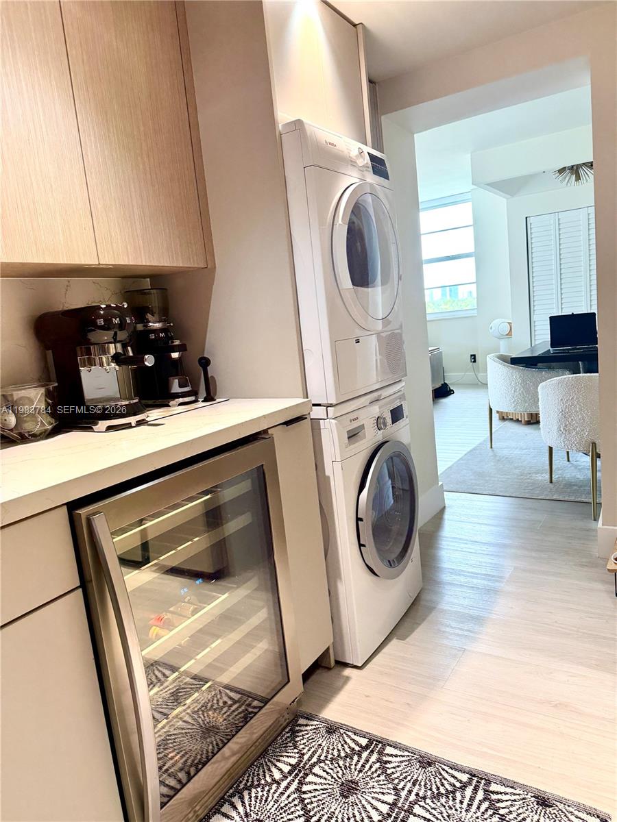 CLEARVIEW TOWERS CONDO - Residential