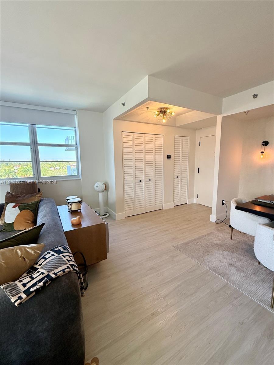 CLEARVIEW TOWERS CONDO - Residential
