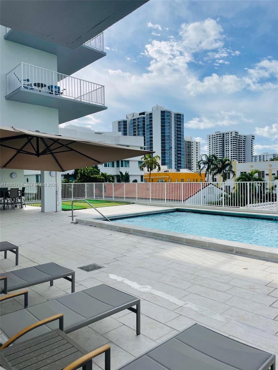 CLEARVIEW TOWERS CONDO - Residential