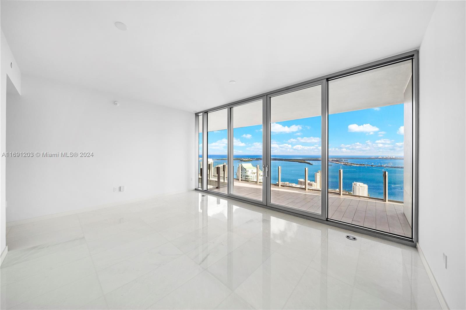 Aston Martin Residences - Residential