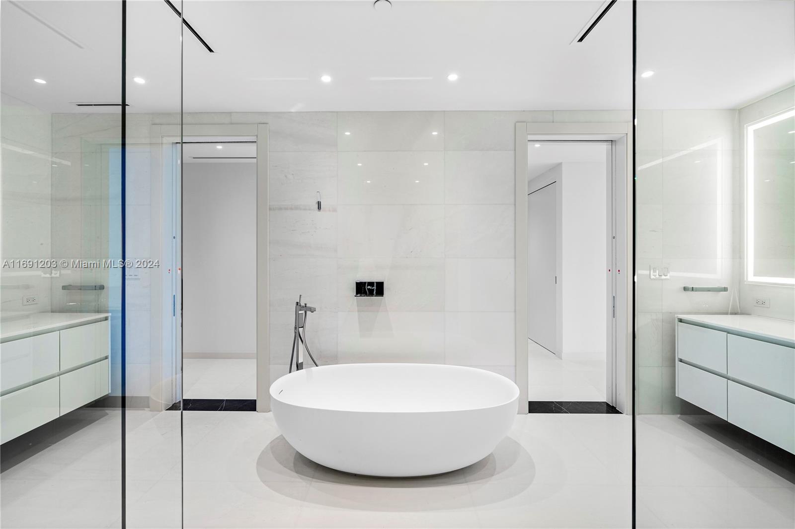 Aston Martin Residences - Residential