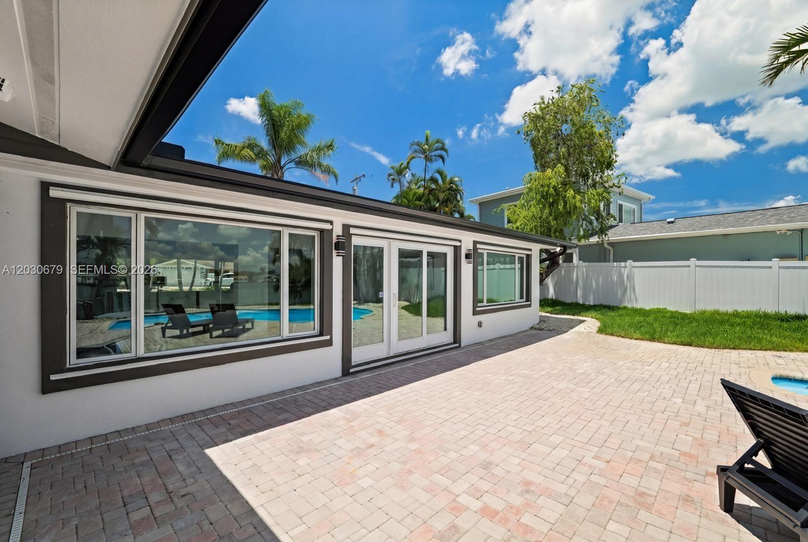 YACHT CLUB ESTATES - Residential
