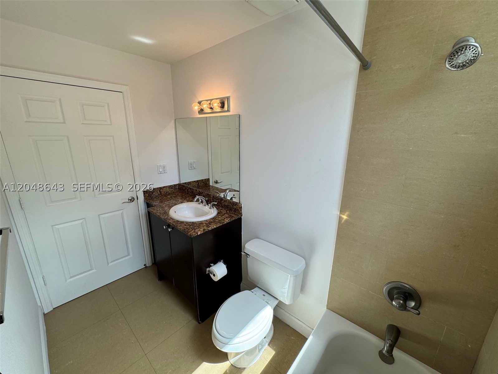 NORTH GATE - Residential Lease