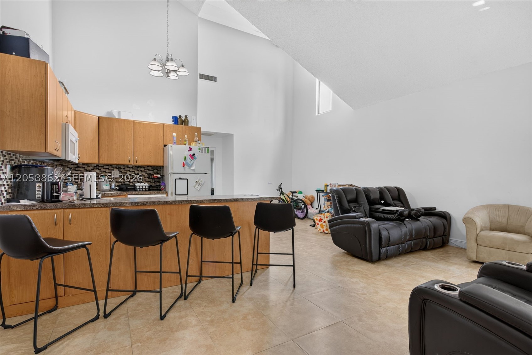 ORCHARD LAKE TOWN HOUSES - Residential