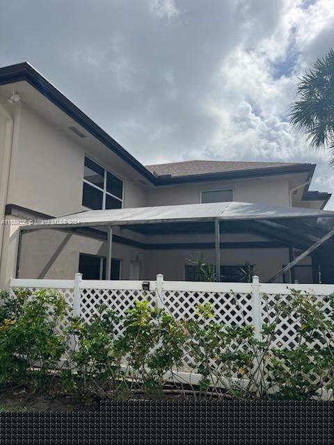 STAMFORD AT ROYAL PALM BE - Residential