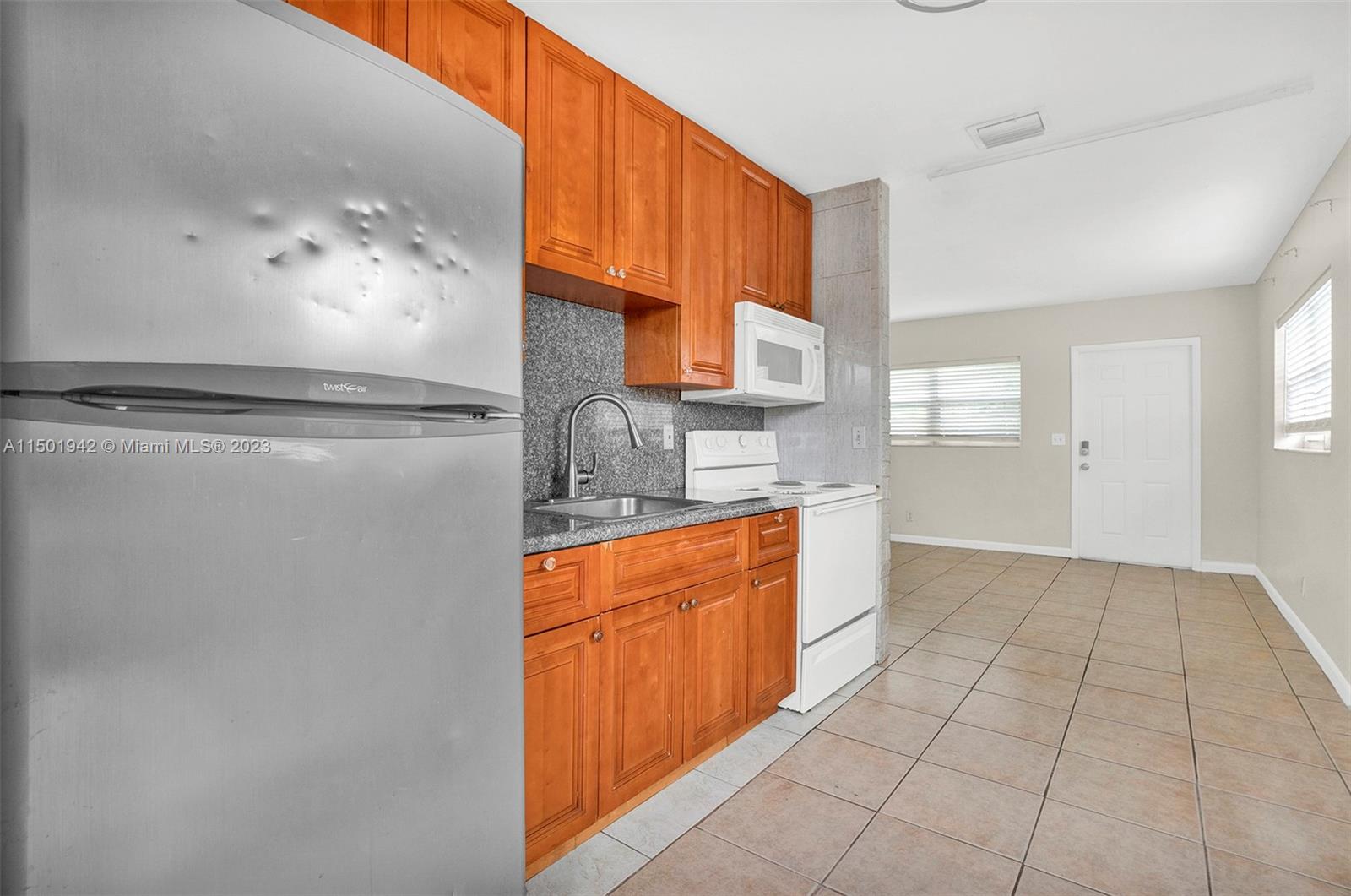 WEST HARLEM FIRST ADD - Residential Lease