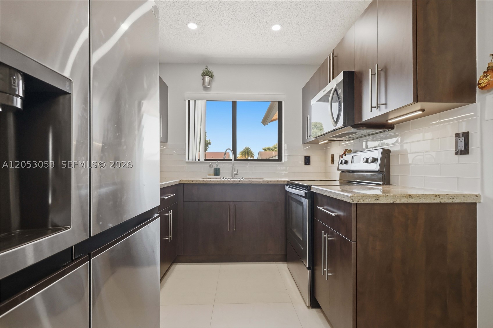 LAKES OF ACADIA UNIT 6 - Residential