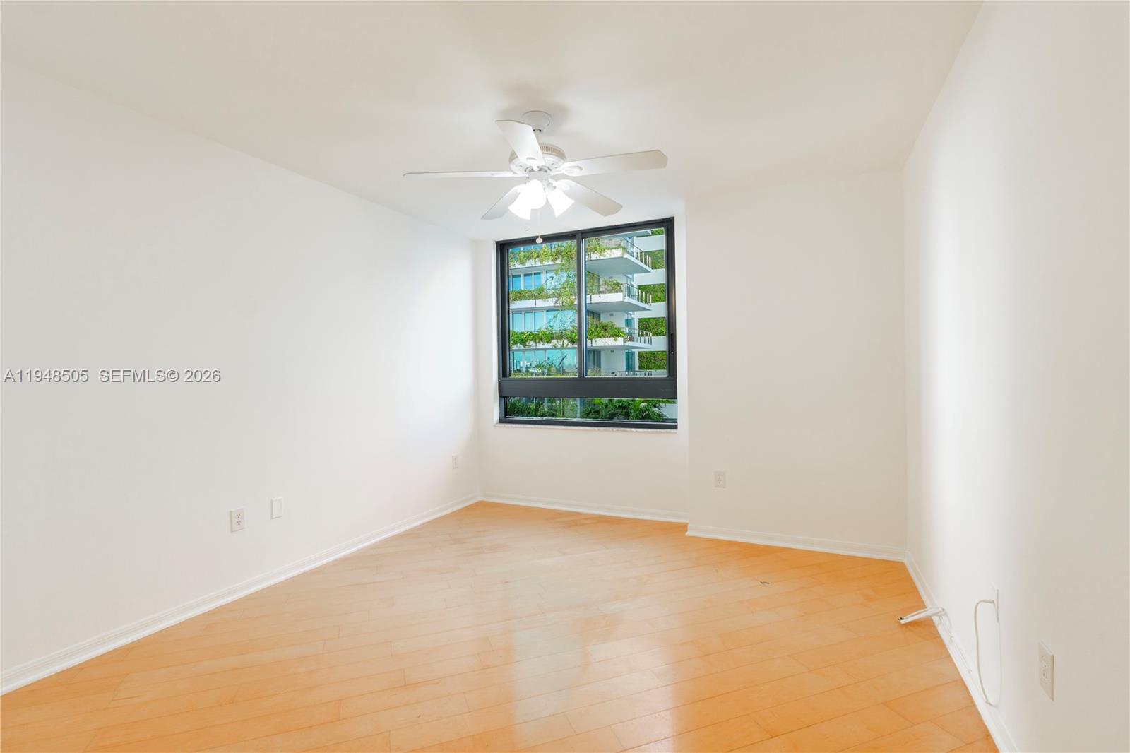 THE WAVERLY AT SOUTH BEAC - Residential