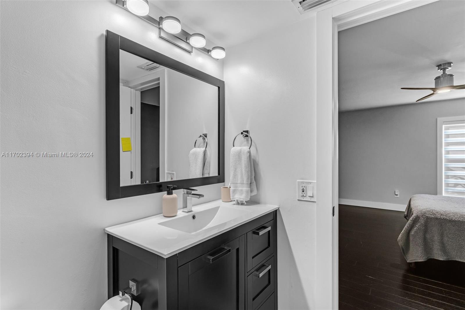 DADELAND CAPRI CONDO - Residential Lease