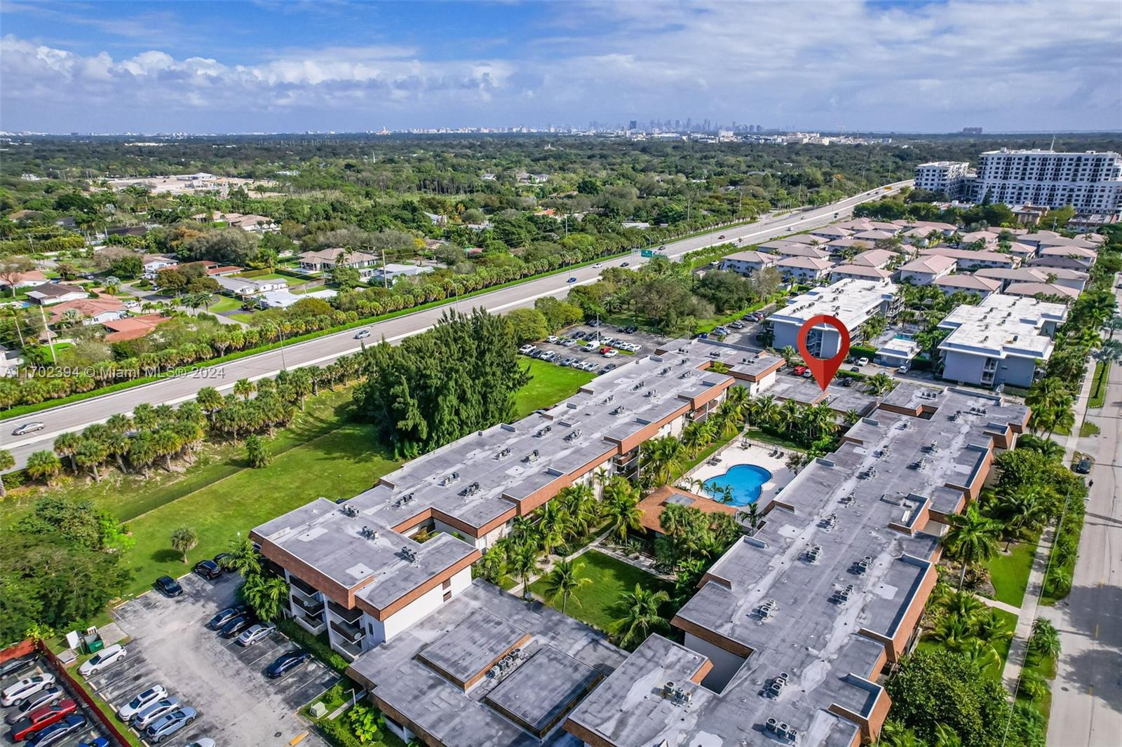 DADELAND CAPRI CONDO - Residential Lease