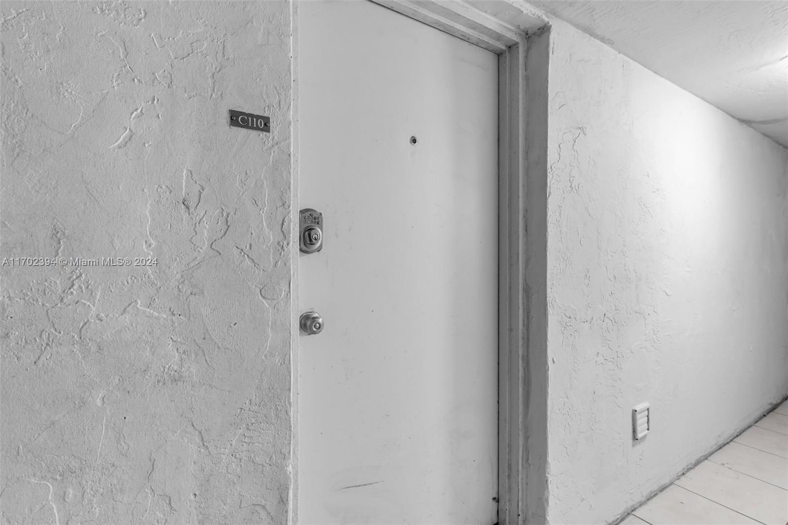 DADELAND CAPRI CONDO - Residential Lease
