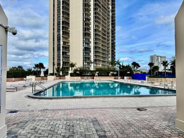 CORONADO CONDO- TOWER II - Residential