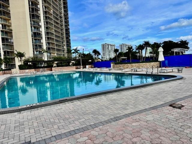 CORONADO CONDO- TOWER II - Residential
