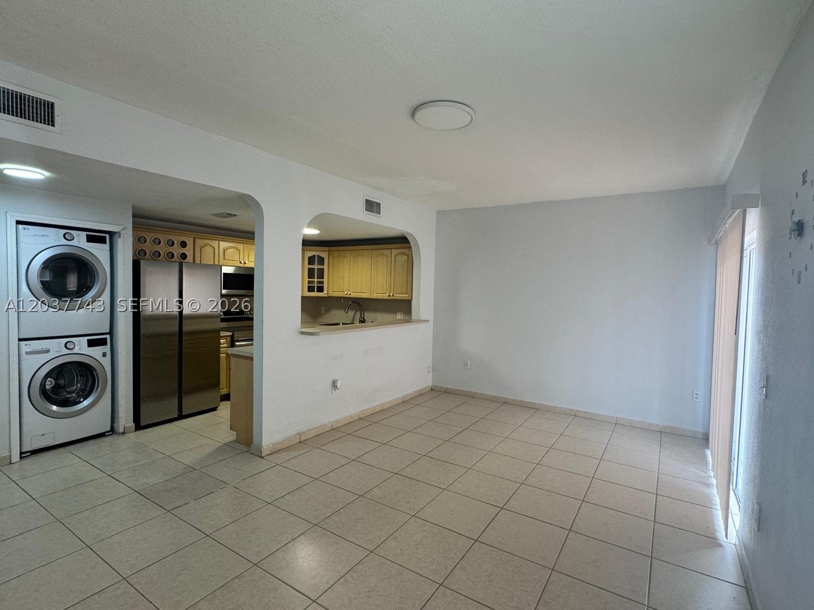 LILANDIA ESTATES CONDO - Residential Lease