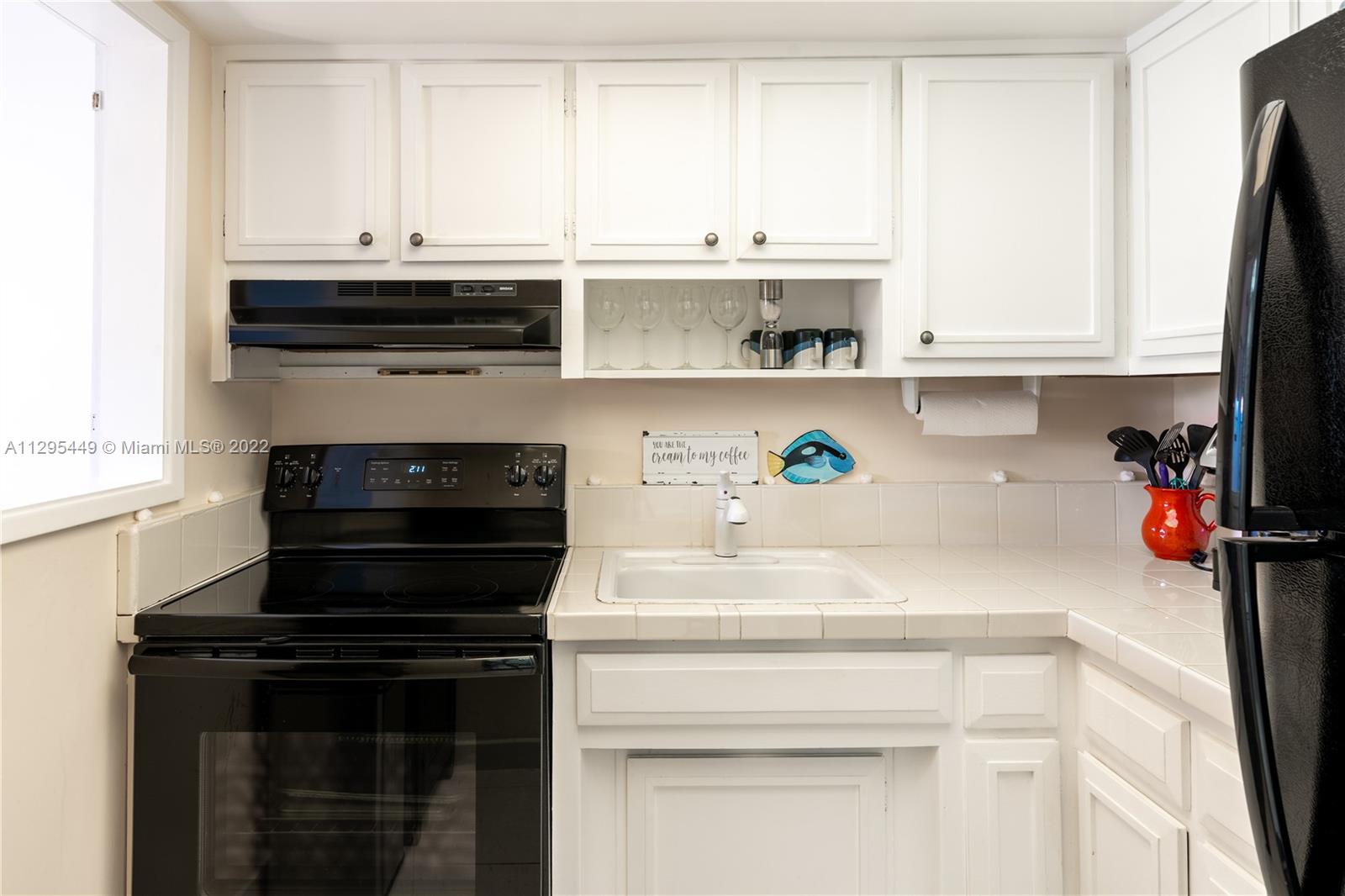 HILLSBORO INLET CONDO - Residential Lease