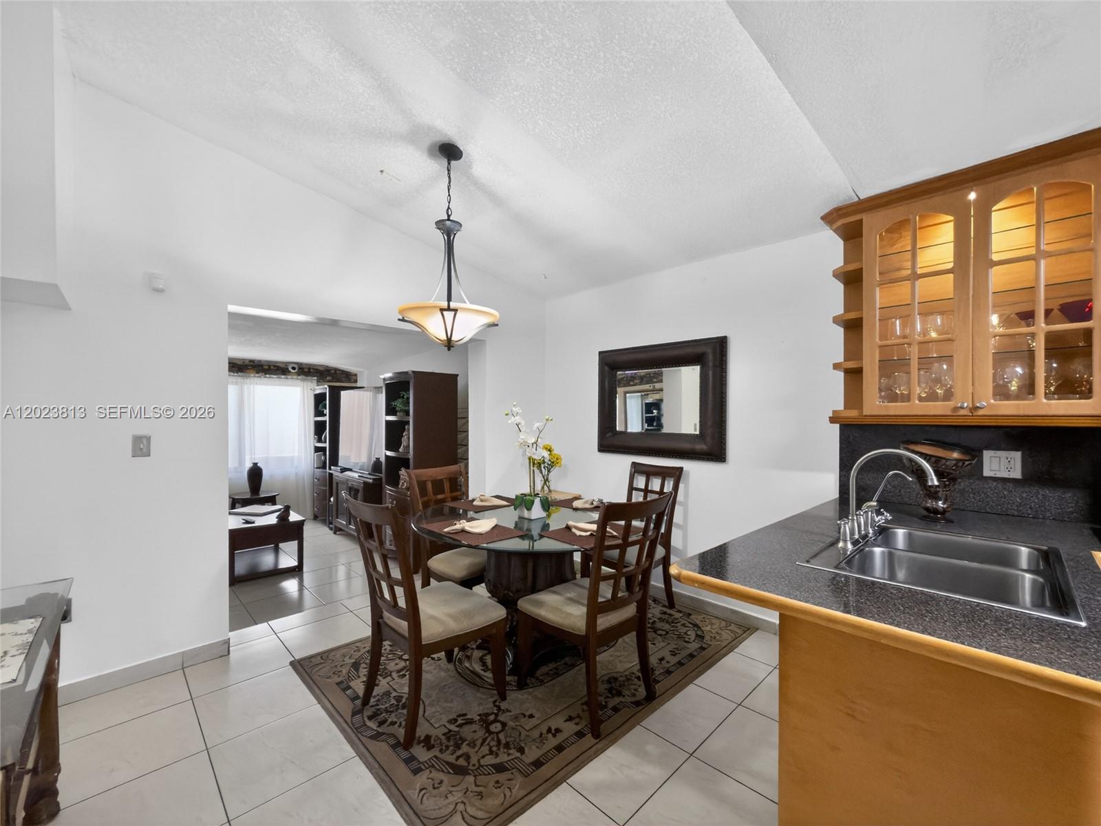 EL PRADO BY THE LAKE - Residential