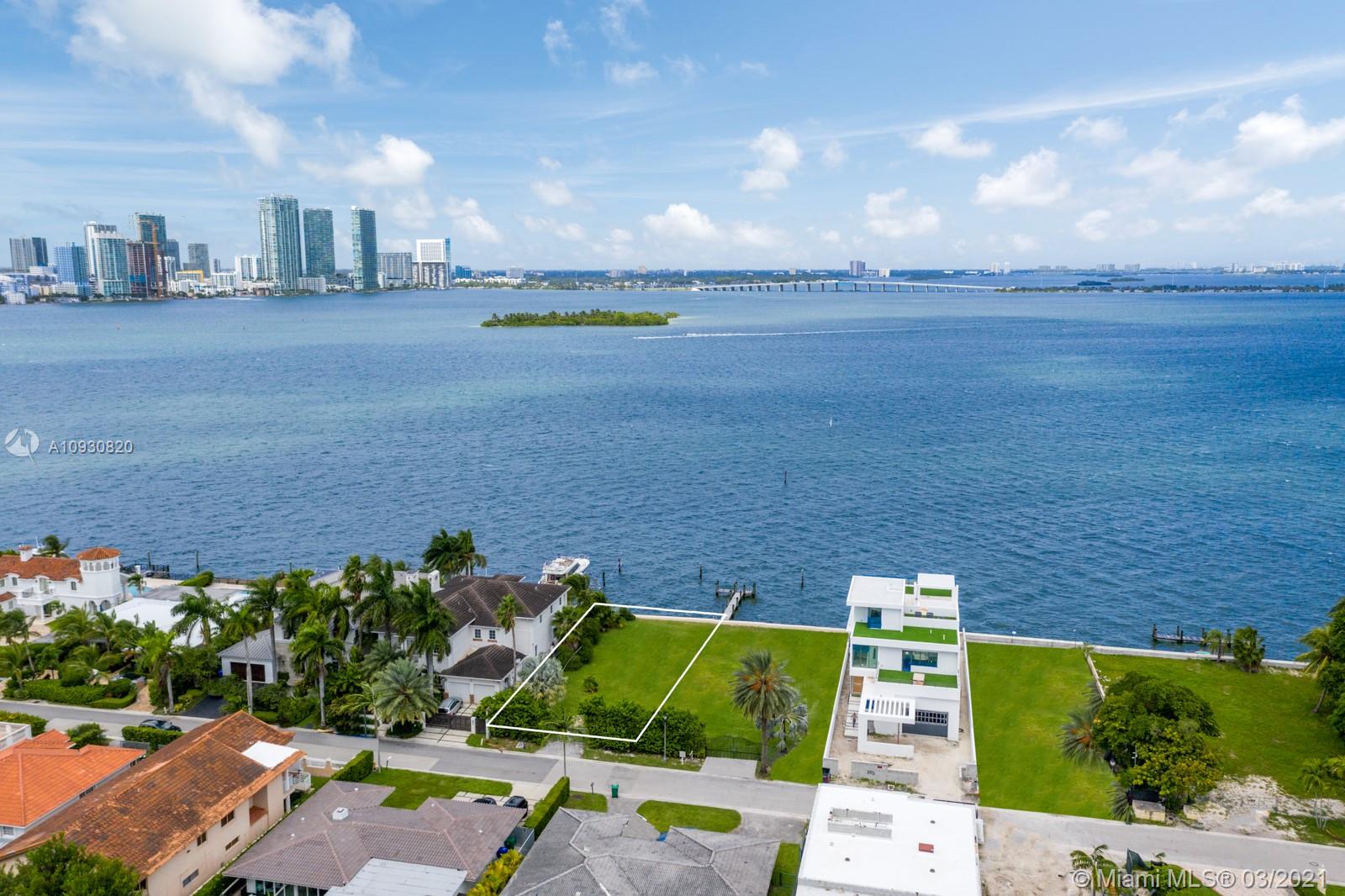 LEEWARD COVE - Land
