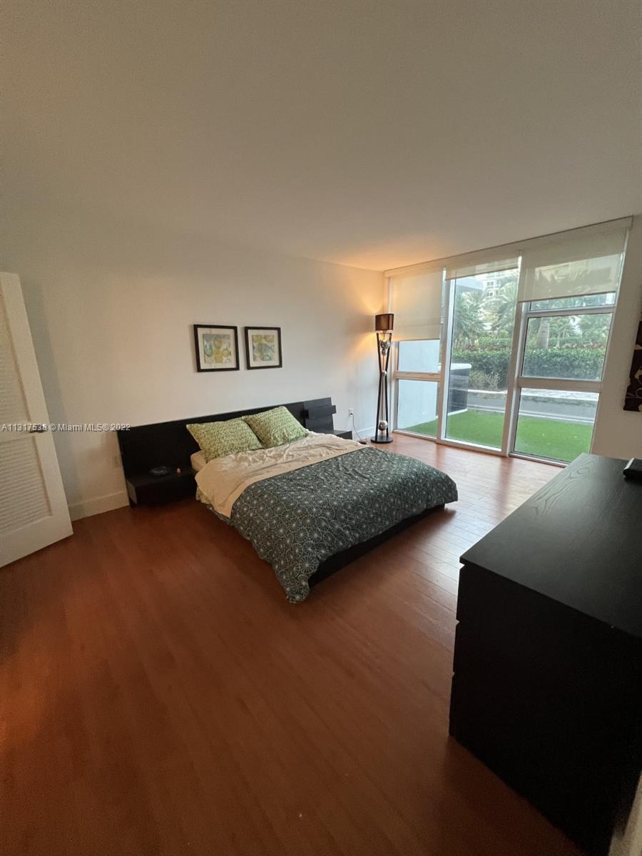 HARBOUR HOUSE - Residential