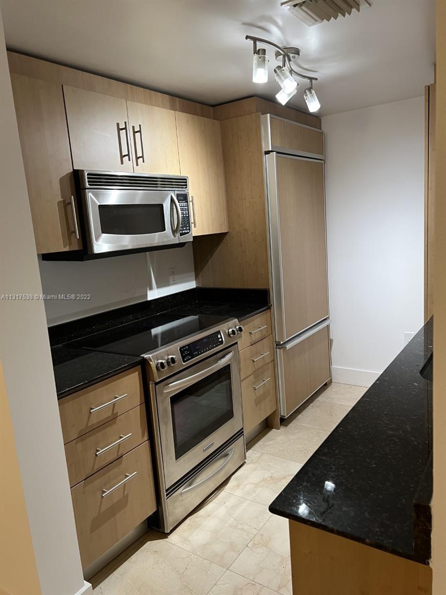 HARBOUR HOUSE - Residential