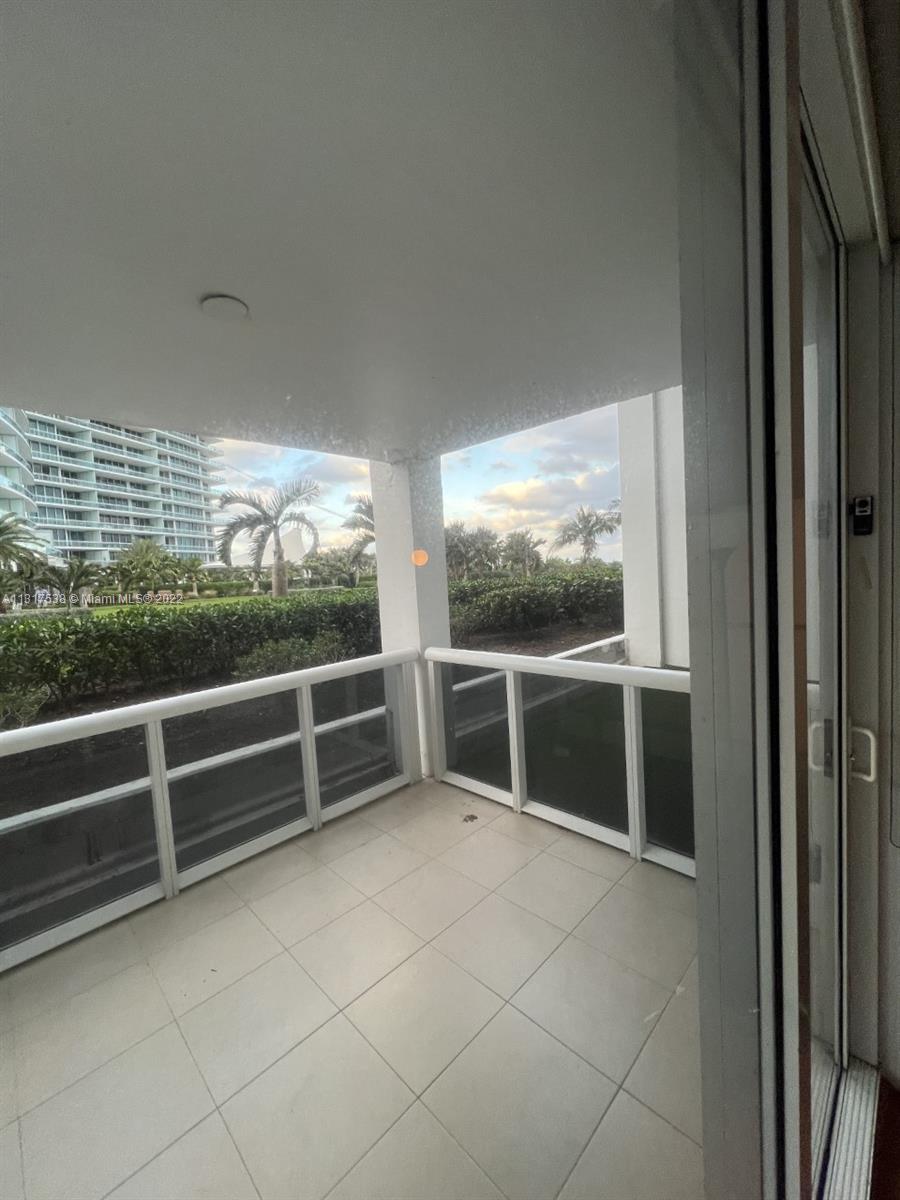 HARBOUR HOUSE - Residential