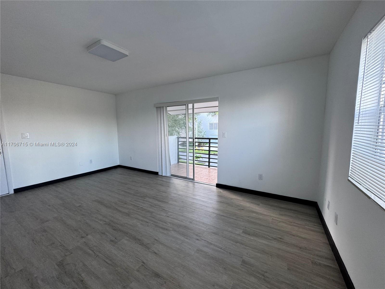 HALLANDALE PARK - Residential Lease
