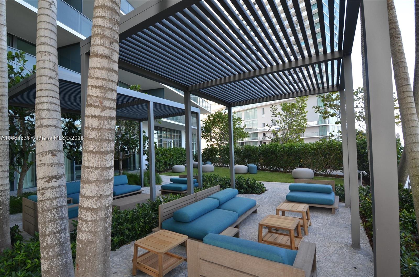 PARAISO BAY CONDO - Residential Lease