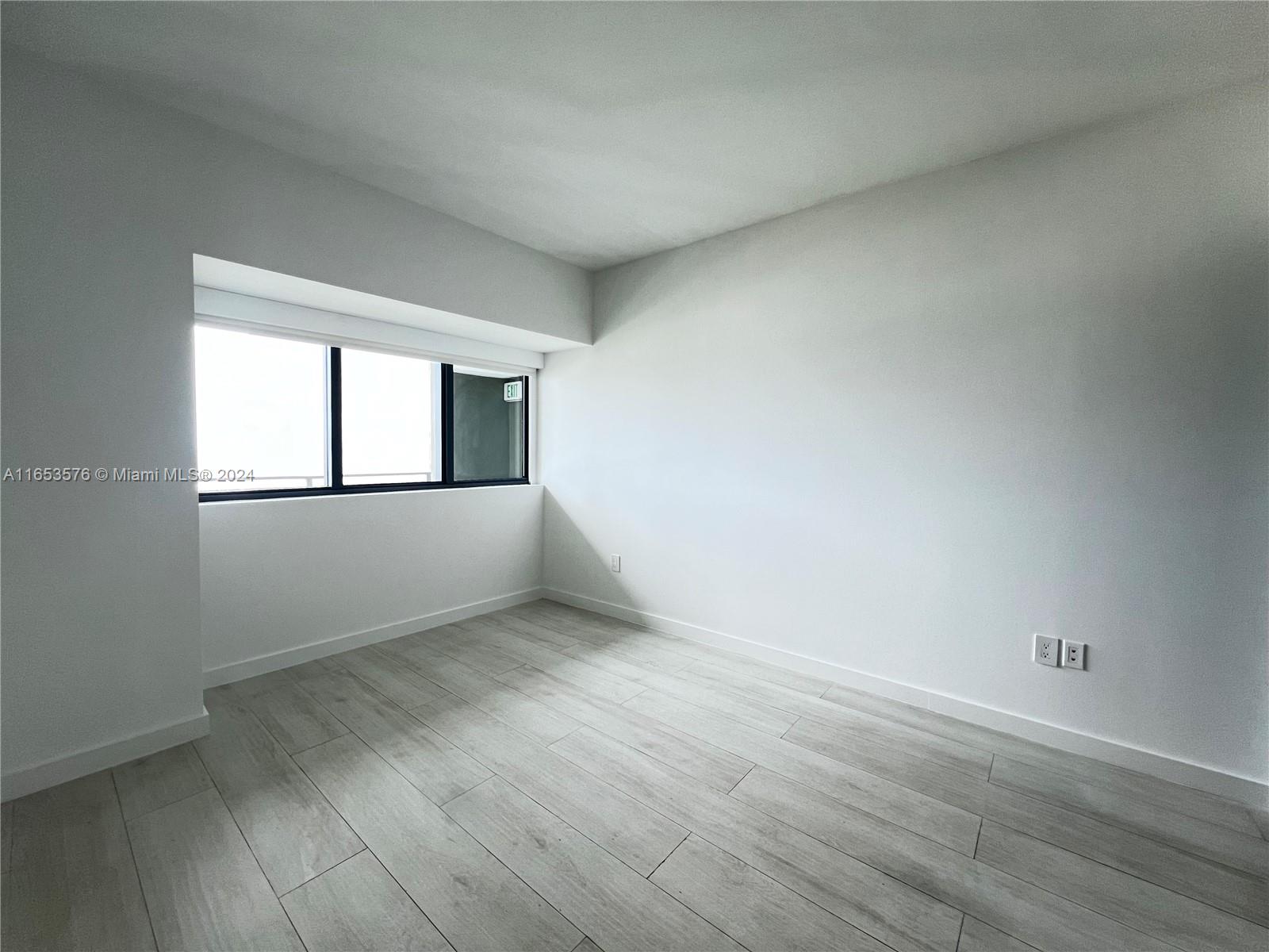 PARAISO BAY CONDO - Residential Lease