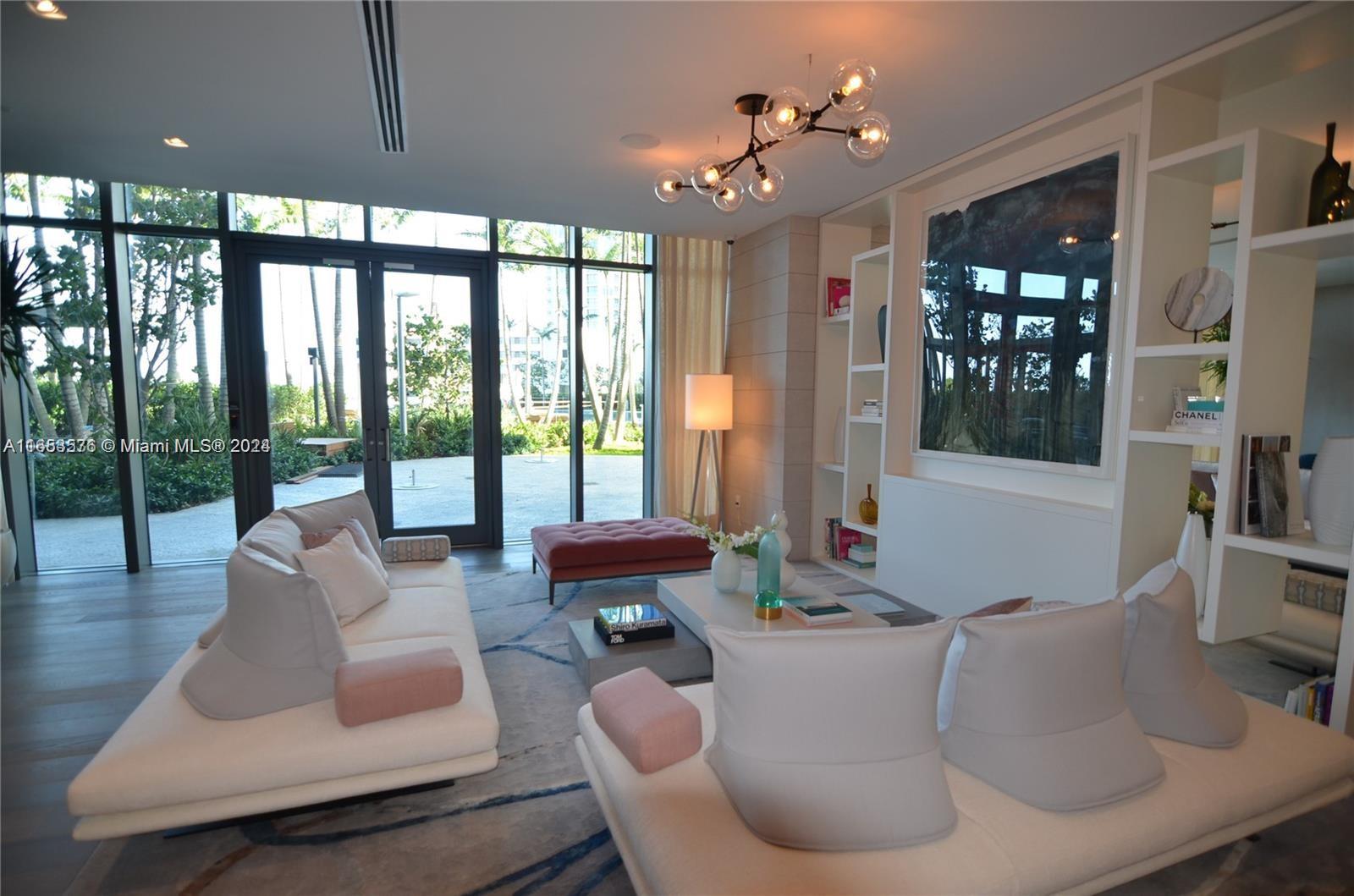PARAISO BAY CONDO - Residential Lease