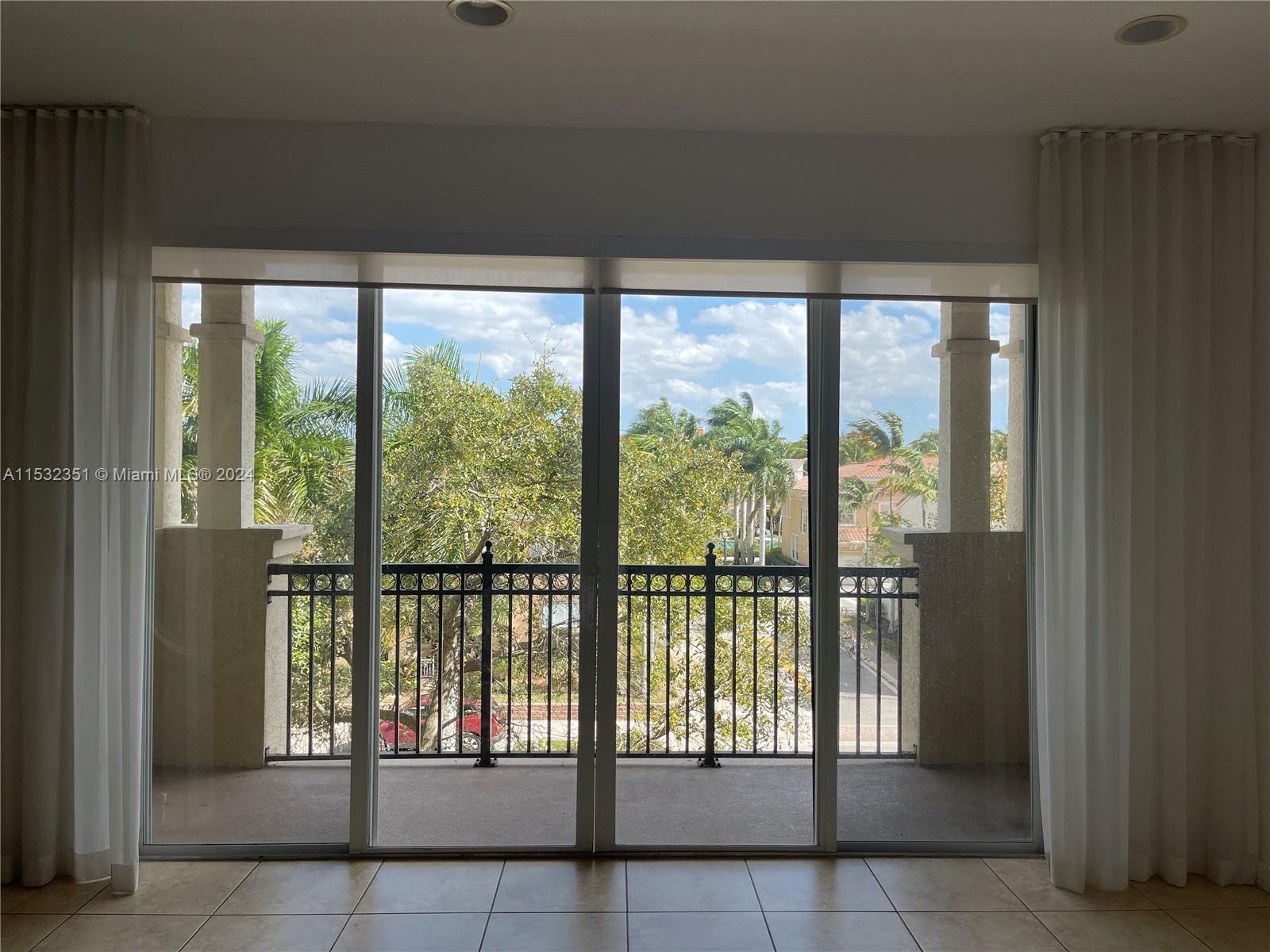 ARTESIA - Residential Lease