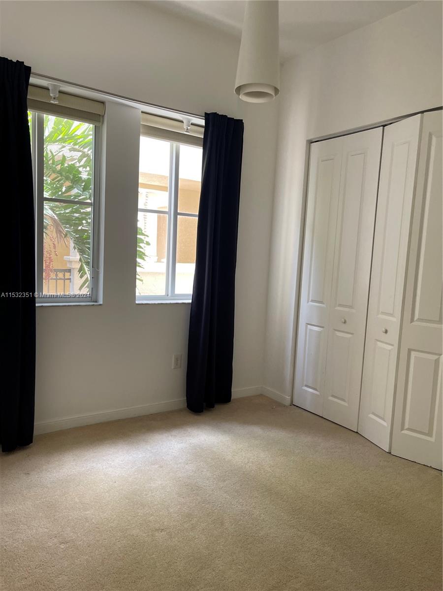 ARTESIA - Residential Lease