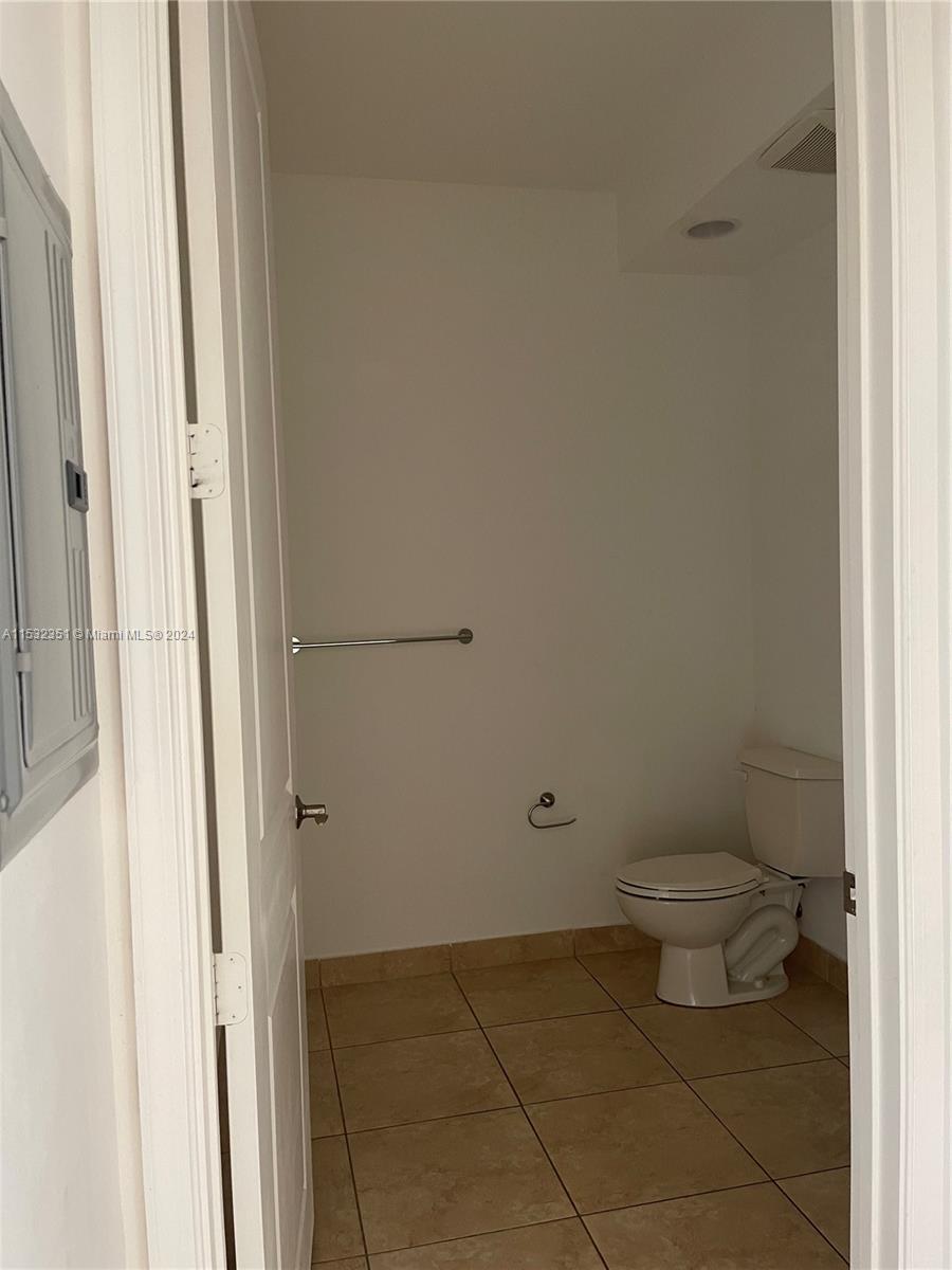 ARTESIA - Residential Lease