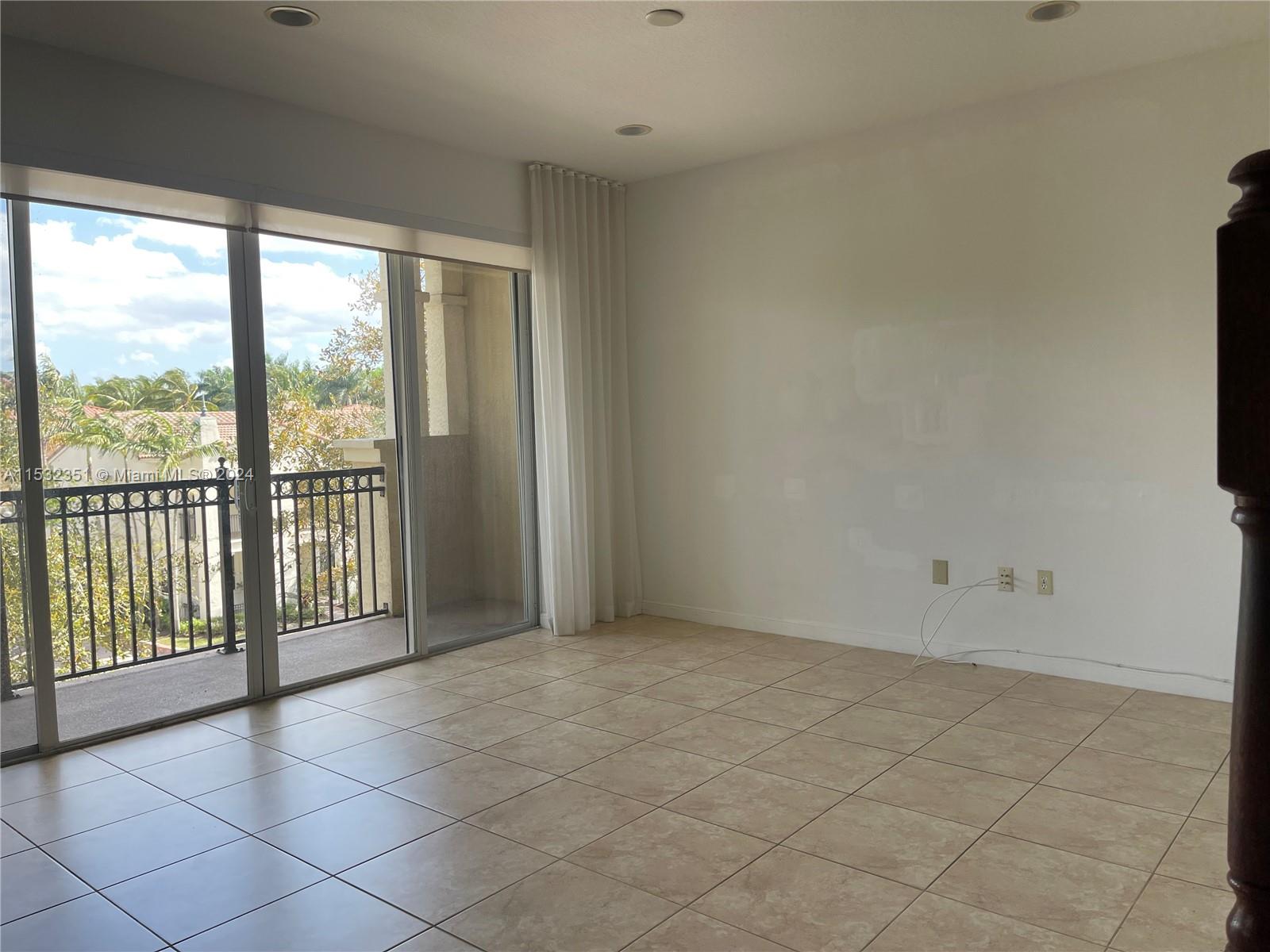 ARTESIA - Residential Lease