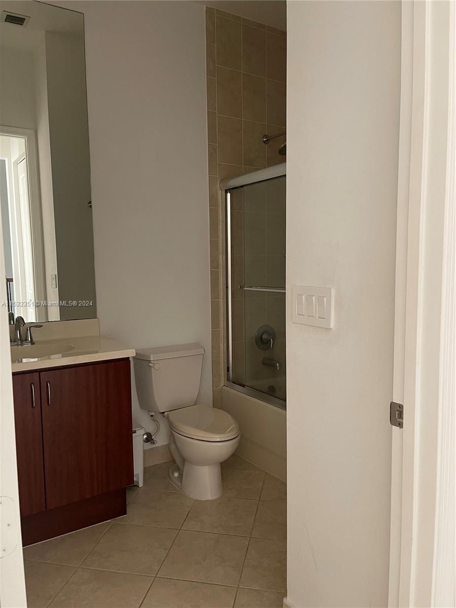 ARTESIA - Residential Lease