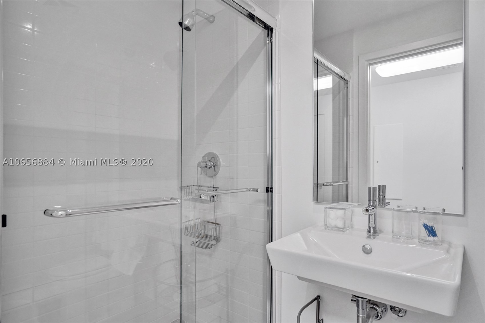 OCEANA KEY BISCAYNE CONDO - Residential