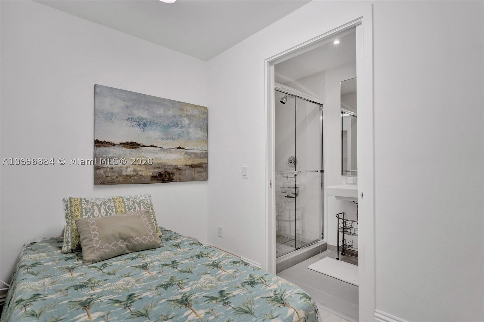 OCEANA KEY BISCAYNE CONDO - Residential
