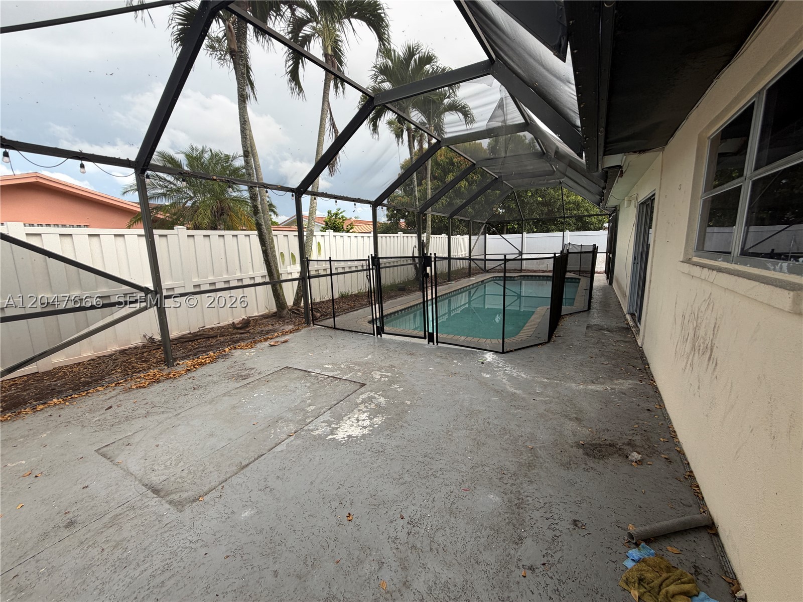PALM-AIRE VILLAGE 2 SEC A - Residential