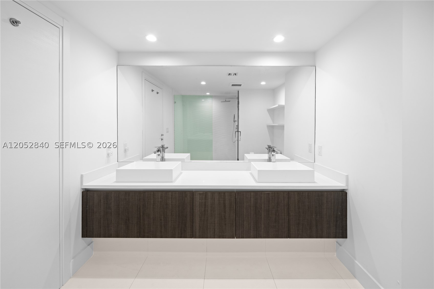 LE JARDIN HOUSE CONDO - Residential Lease