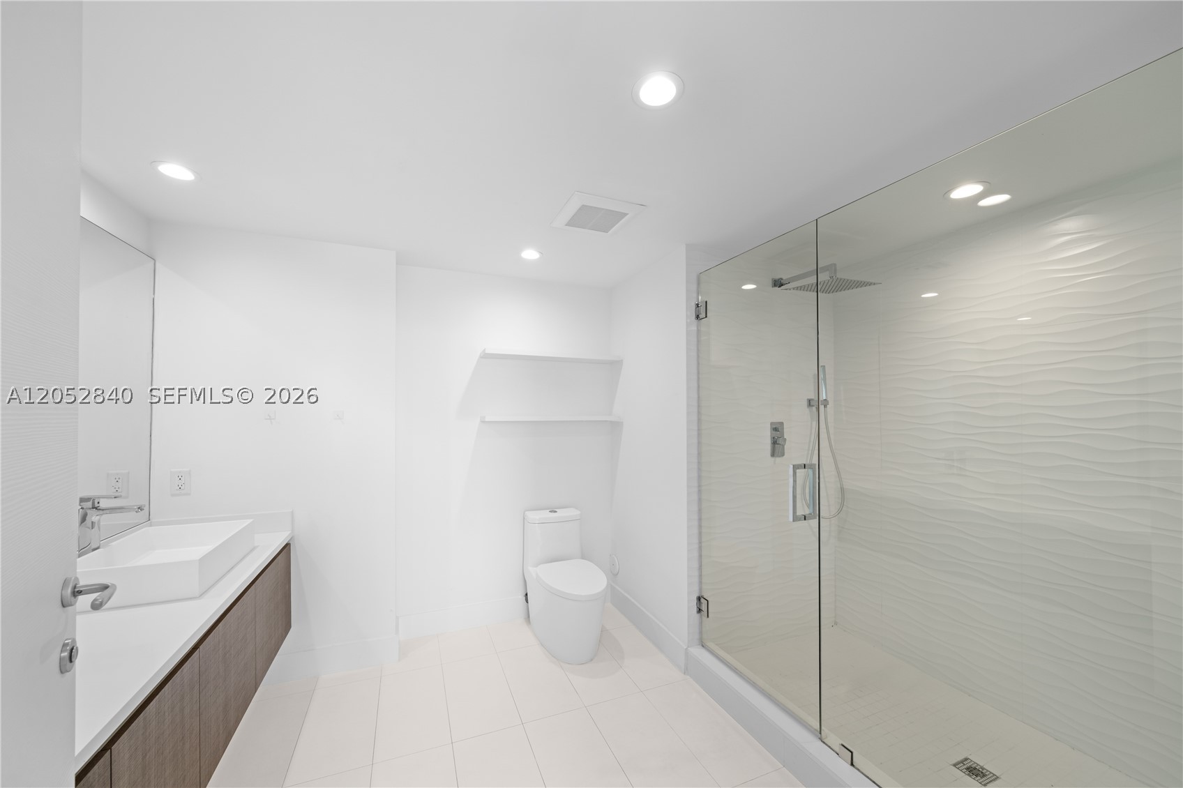 LE JARDIN HOUSE CONDO - Residential Lease